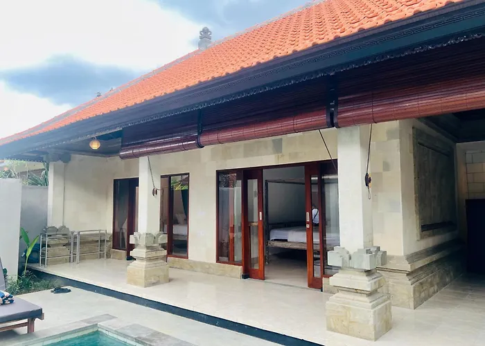 Dira House
